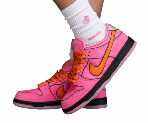 The Powerpuff Girls × Nike SB Dunk Low Pro QS Blossom パワーパフガールズ × ナイキ SB ダンク ロー プロ QS ブロッサム