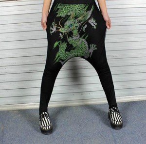 サルエルパンツ　ダンス衣装 DANCEファッション　HIPHOP系　ストリート系　インパクトあり　ドラゴンプリント　デザイン サルエルパンツ