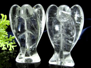 天然水晶 エンジェル彫り 1個売り 縦40mm前後 天使クリスタル インテリアに 風水グッズ 置物 ブラジル産