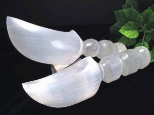 Mサイズ キャッツアイセレナイト(ジプサム)ナイフ 長さ約14-15cm 透石膏 聖母マリアのガラス シルクのような繊維質 メキシコ産