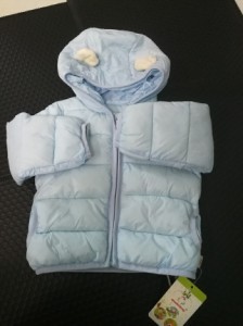 【在庫処分】キッズ 子供　アウター コート ジャケット　子供服 中綿　中綿コート　フード付き　 ふわふわ 冬 防寒 　子ども服　キッズ 