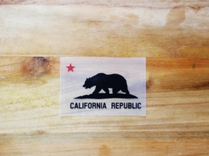 CALIFORNIA REPUBLIC 黒 赤星S 2枚組 ステッカー 車 かっこいい ブランド おしゃれ ウォールステッカー バイク 西海岸 熊 星 サーフィン 