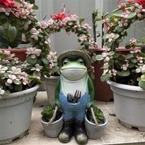 カエル　蛙 置物　ガーデン　オブジェ　多肉植物　ミニポット　鉢　プランター