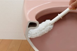 トイレブラシ トイレクリーナー トイレ掃除 ブラシ 収納 ケース付き 便器 フチ裏 トイレ用品 びっくりミニピカトイレクリーナーケース付 