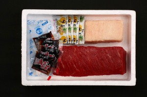 火の国 熊本の名産！馬刺しギフトセットB（赤身150g、タテガミ100g）