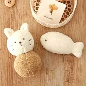 ハマナカ ベビー 手作りオーガニックコットンキットこねこのがらがらとおさかなのにぎにぎ