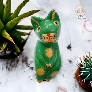 10002722　ネコ　お座りネコ　猫　グリーン　バリ木彫り　バリ雑貨　アジアンインテリア　猫の置物