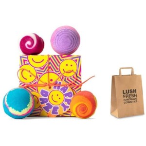 送料無料！ラッシュ LUSH ギフトセット バスボム 詰め合わせ ラッシュ ハッピー デイズ プレゼント ショップバック付き