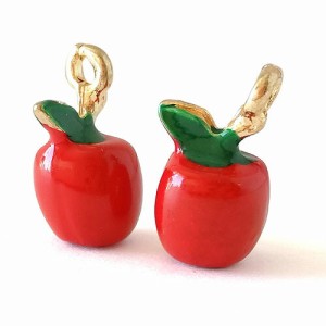 金属チャーム リンゴ 赤 2個 林檎 りんご 果物 フルーツ j6-4933