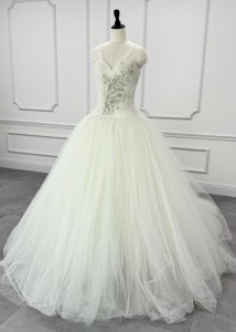 ヴェラウォン VERA WANG BRIDE Lisa リサ プリンセスライン ウェディングドレス アイボリーホワイト 白 ファーストオーナー　チュール　