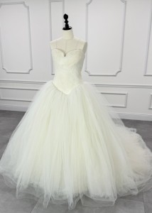 ヴェラウォン VERA WANG BRIDE Ballerina ケイト・ハドソン版バレリーナ プリンセスライン ウェディングドレス アイボリー 白 ファースト