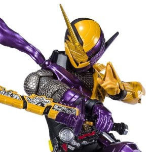 (中古品)S.H.フィギュアーツ 仮面ライダービルド ニンニンコミックフォーム