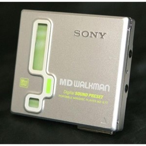 (中古品)SONY ソニー MZ-E77-S シルバー ポータブルMDプレーヤー MDLP非対応 （MD再生専用機/MDウォークマン）