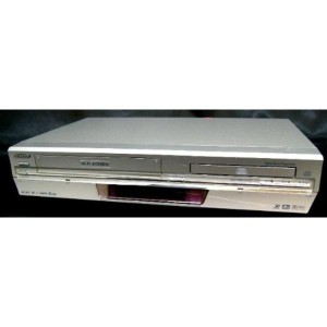 (中古品)Victor ビクター JVC HR-DV3 DVDプレーヤー 一体型VHSビデオ （VHS/DVDプレイヤー）（録画機能なし