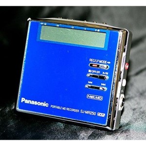 (中古品)Panasonic パナソニック SJ-MR250-A ブルー ポータブルMDレコーダー MDLP対応 （MD録音再生兼用機/録再/MDウォ