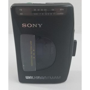 (中古品)ソニー ウォークマン カセットAM FMラジオモデル WM-FX10 ベルトクリップ