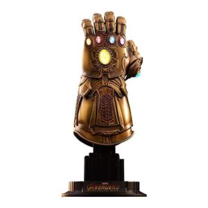 (中古品)ホットトイズ・アクセサリー・コレクション『アベンジャーズインフィニティ・ウォー』 １４スケールレプリカ インフィニティ・ガ