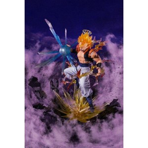 (中古品)フィギュアーツZERO スーパーサイヤ人ゴジータ ドラゴンボールZ