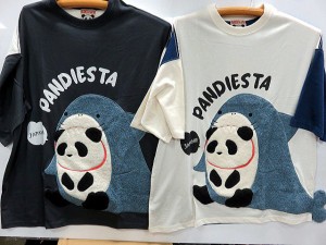 大きいサイズ　PANDIESTA JAPAN　半袖ビッグTシャツ　着ぐるみサメパンダ　パンディエスタ