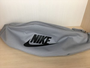 NIKE（ナイキ） ヘリテージ ヒップパック DB0490-012 ショルダーバック ウエストバック バック 新品 (79)