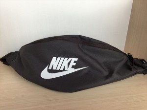 NIKE(ナイキ) CK0981-082(17) ヘリテージ ヒップパック ショルダーバッグ