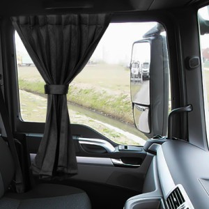 ZATOOTO トラック カーテン 99.9%遮光 トラック用品 サイドカーテン 大型中型 安眠 遮光 プリーツ ２枚入り カー用品 車内 車中