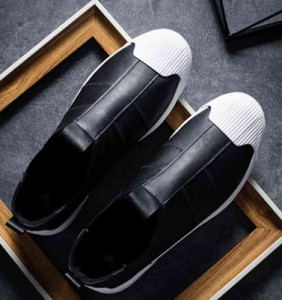 スニーカー メンズ レザー 靴 ウォーキング ブラック 秋 黒 赤 4E ローカット 身長UP 高い ホワイト かかとなし 幅広 厚底 革 靴紐 結ば