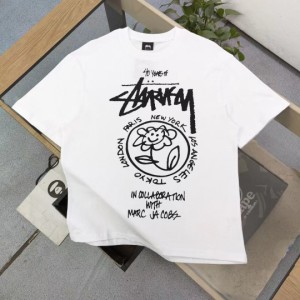 Stussy花柄レターロゴプリント半袖Tシャツ