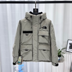 The North Face ザ・ノース・フェイスアウトドア登山シリーズのダウンジャケット