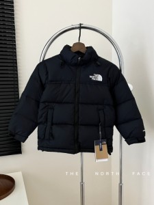 ノースフェイス THE NORTH FACE 冬の新作  暖かい　ダウンジャケット　子供