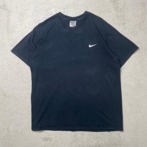 NIKE ナイキ スモールスウォッシュ ワンポイントロゴ刺繍 Tシャツ メンズXL