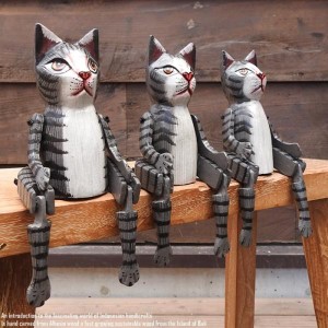 お座り ネコさん Sサイズ ウェルカム人形 ねこ 猫 木製 木彫りの置物 動物インテリア アジアン雑貨 動物置物 木製オブジェ