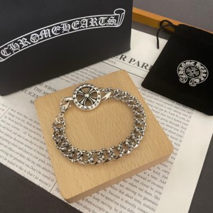 Chrome Hearts クロムハーツ クロムハーツ クラシック ヴィンテージ ラウンド クロス ブレスレット