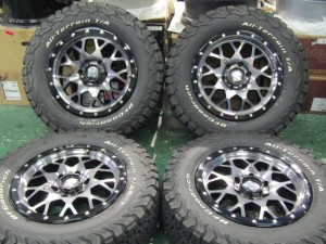 【溝ありで人気ホイール】MLJ　XTREME-J　XJ04　クリアスモーク　トヨタ　ランドクルーザープラド　ハイラックス　8.5J　+20　139.7　6H