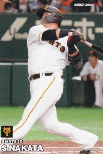 プロ野球チップス2023 第２弾 reg-107 中田翔 (巨人/レギュラーカード)