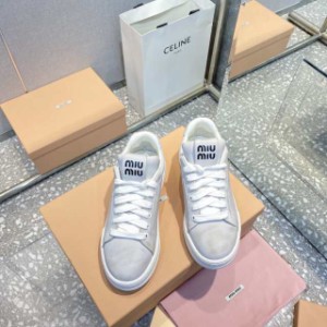 MIMIUの新作カジュアル小汚い靴白い靴並行輸入品