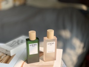 LOEWEアグア マイアミ 新作 レインボー 香水 100ml