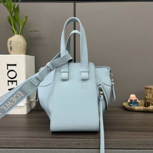 LOEWE ロエベ ハンドバッグ ポーチ レザー チェーン 2023 新作