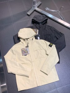 stone island 最新ファッション フードジャケットクラシックジップジャケット