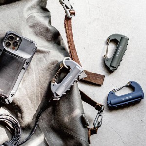 CARABINER BATTERY カラビナバッテリー シングル｜ アウトドア 防災用品 モバイルバッテリー 行楽 カラビナ型 スマホ タブレット