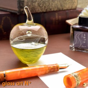 glass art N＋（グラスアートエヌプラス） ペーパーウェイト りんごのペーパーウェイト イエロー 父の日 祝い 入学 卒業 就職 合格 昇進 