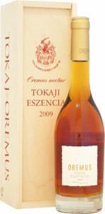 【クール配送】【ハーフ瓶】ベガ・シシリア トカイ・オレムス アスーエッセンシア [2009]375ml 木箱入り (白ワイン)