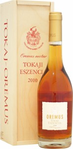 【クール配送】【ハーフ瓶】ベガ・シシリア トカイ・オレムス アスーエッセンシア [2010]375ml 木箱入り (白ワイン)