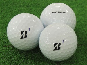 ABランク ブリヂストン BRIDGESTONE TOUR B XS ホワイト 2020年モデル 20個 球手箱 ロストボール