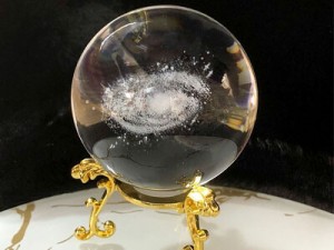  水晶玉 ガラス 台座つき 水晶玉 銀河 幅6×8.5cm ゴールド 置物 ディスプレイ オブジェ アンティーク風 ガラス 雑貨 インテリア プレゼ