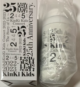 【新品】kinki Kids (キンキキッズ) 2023 ・【ドリンクボトル】　　KinKi Kids Concert 2022-2023 24451 〜The Story of Us〜 ・コンサー