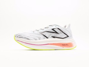 new balance ニューバランス 軽量 ランニングシューズ レディース ウォーキングシューズ おしゃれ 通気性