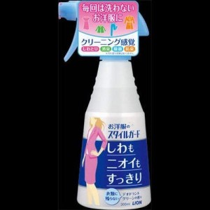 お洋服のスタイルガード しわもニオイもすっきりスプレー 300mL ×2セット