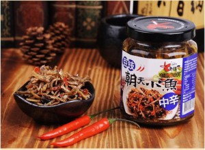 老騾子 【 豆鼓 朝天小魚辣椒醤 】 240g （アンチョビー・トウチ入り中辛調味料）小魚辣椒醤 豆鼓  中辛 中華食調味料　中華料理 台湾名