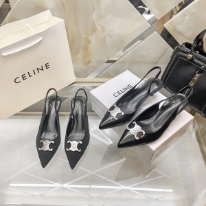 celine ポインテッドトゥサンダル